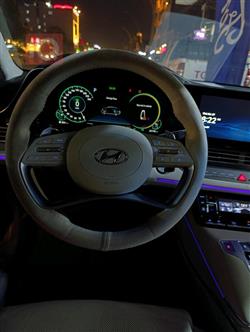 هیوندای ازێرا